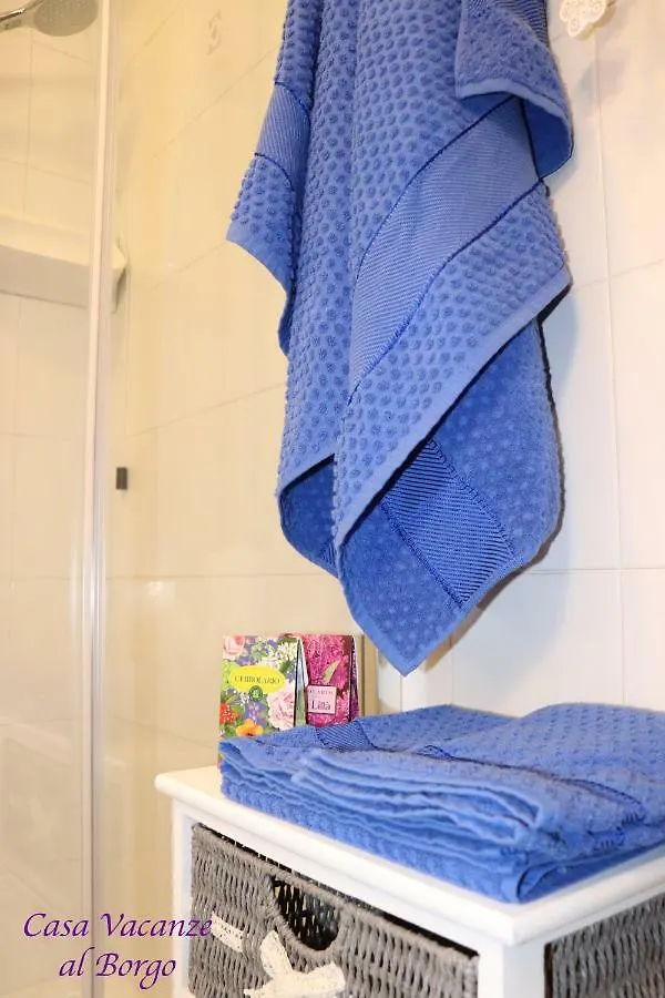 Holiday home Casa Vacanze Al Borgo Caprino Veronese